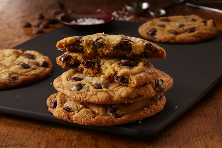 16397-ultimate-chocolate-chip-cookies