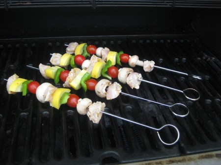 9tput-skewers-on-grill1