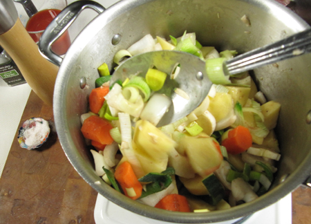 vegetables, stew, pan