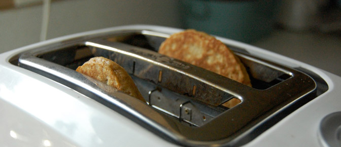 apple_cinnamon_toaster_pancakes