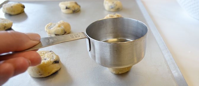 Flatten Cookie Doughs with Measuring Cup
