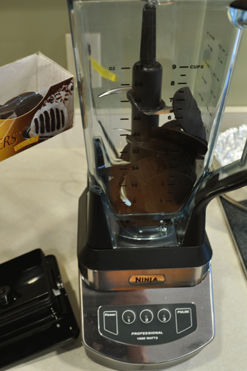 Crushing Chocolate Cookies in Blender