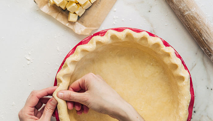 crimping pie crust