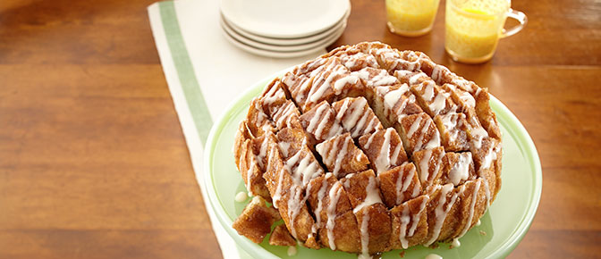 Cinnamon Pull-Apart Party Loaf