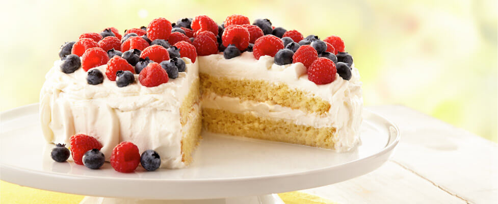Tres Leches Cake With Berries 