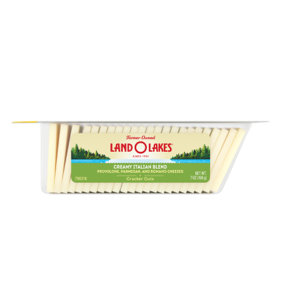 Creamy Italian Blend Cheese Cracker Cuts